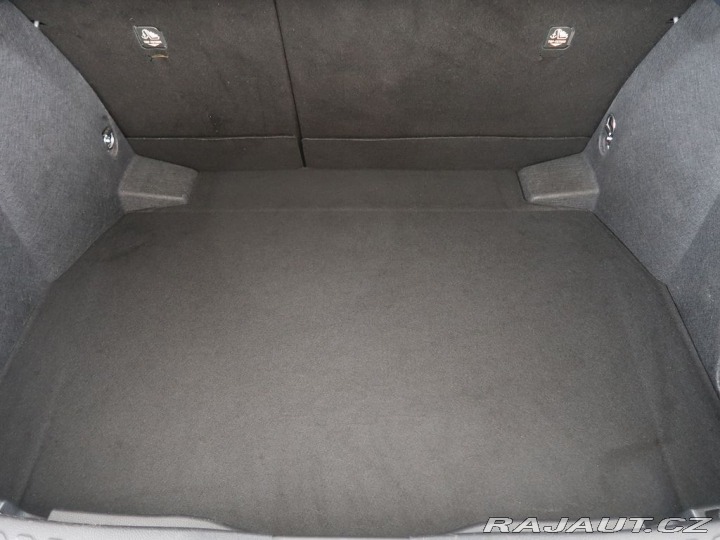 Toyota C-HR 1.8Hybrid,CZ,1Maj,Comfort 2019