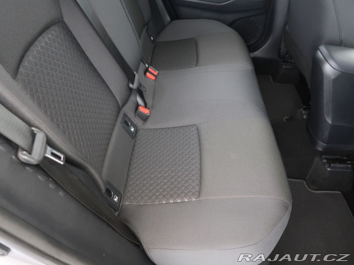 Toyota C-HR 1.8Hybrid,CZ,1Maj,Comfort 2019