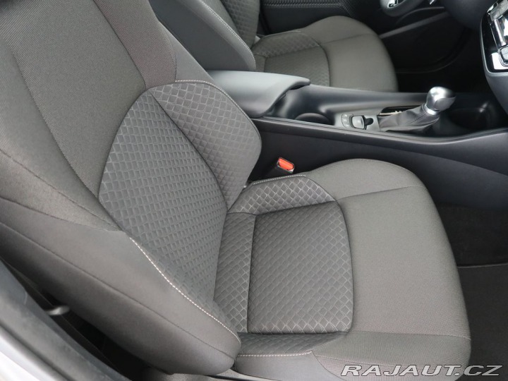 Toyota C-HR 1.8Hybrid,CZ,1Maj,Comfort 2019