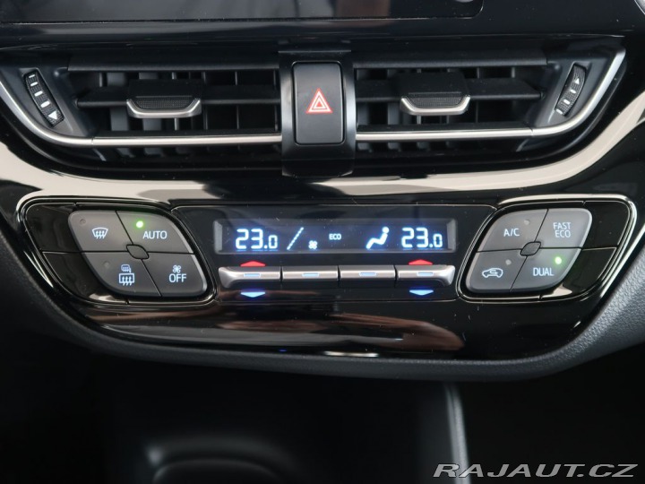 Toyota C-HR 1.8Hybrid,CZ,1Maj,Comfort 2019