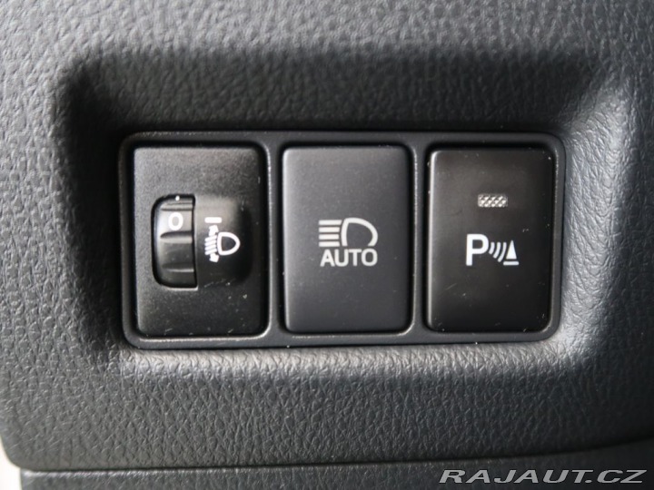 Toyota C-HR 1.8Hybrid,CZ,1Maj,Comfort 2019