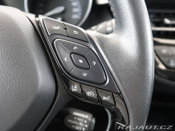 Toyota C-HR 1.8Hybrid,CZ,1Maj,Comfort 2019