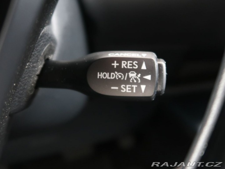 Toyota C-HR 1.8Hybrid,CZ,1Maj,Comfort 2019