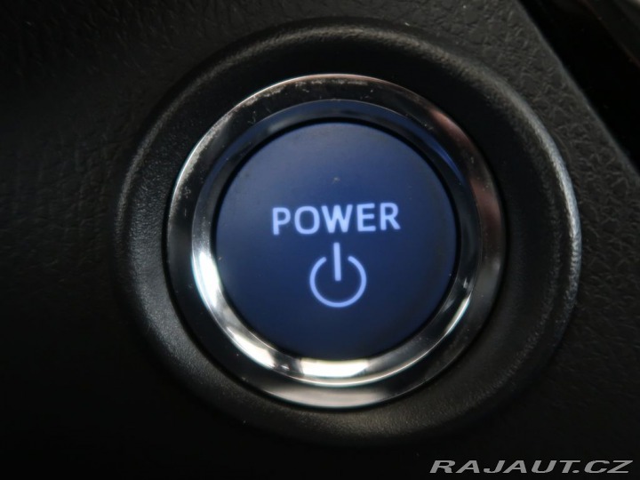 Toyota C-HR 1.8Hybrid,CZ,1Maj,Comfort 2019