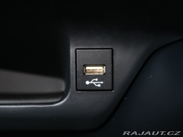 Toyota C-HR 1.8Hybrid,CZ,1Maj,Comfort 2019