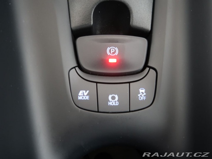 Toyota C-HR 1.8Hybrid,CZ,1Maj,Comfort 2019