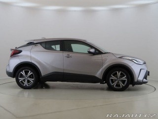Toyota C-HR 1.8Hybrid,CZ,1Maj,Comfort 2019