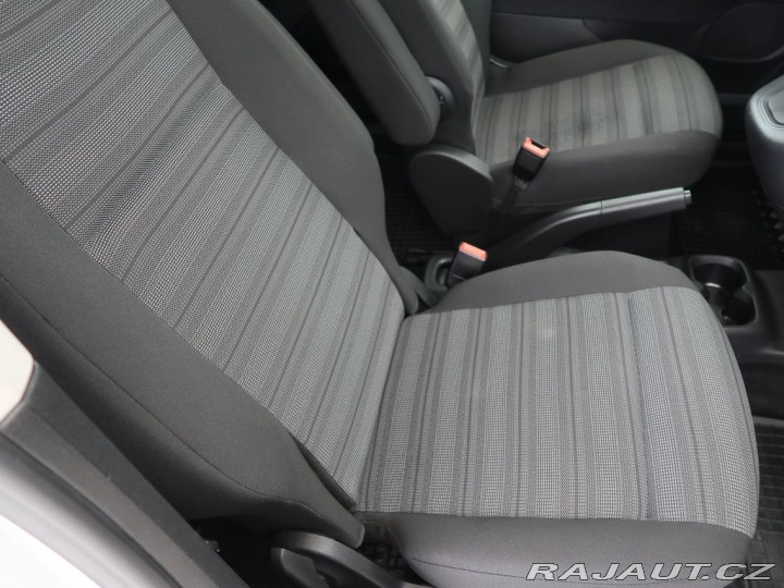 Opel Combo 1.5CDTI,96kW,CZ,DPH,Tažné 2022