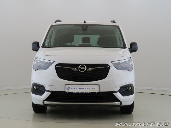 Opel Combo 1.5CDTI,96kW,CZ,DPH,Tažné 2022
