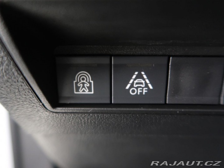 Opel Combo 1.5CDTI,96kW,CZ,DPH,Tažné 2022