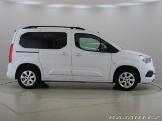 Opel Combo 1.5CDTI,96kW,CZ,DPH,Tažné 2022
