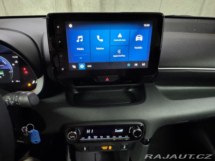 Toyota Yaris STYLE 1.5 Hybrid e-CVT ST 2025