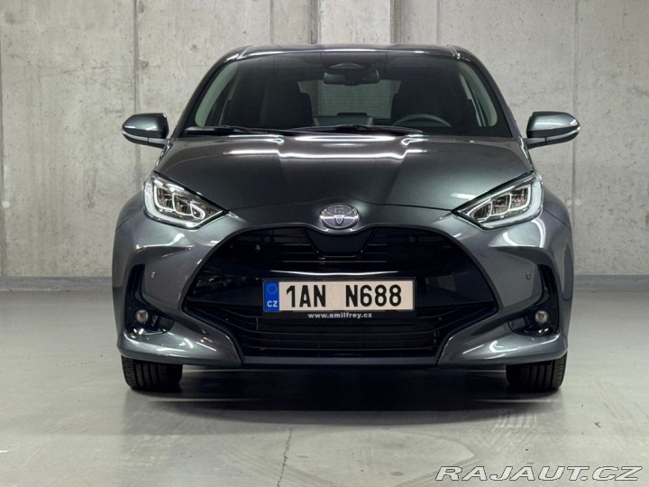 Toyota Yaris STYLE 1.5 Hybrid e-CVT ST 2025