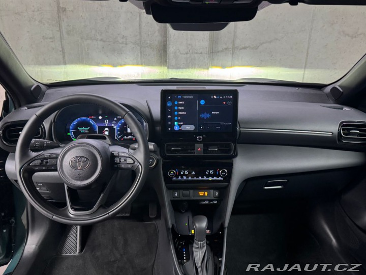 Toyota Yaris Cross 1.5,Hybrid,FWD,Executive 2026