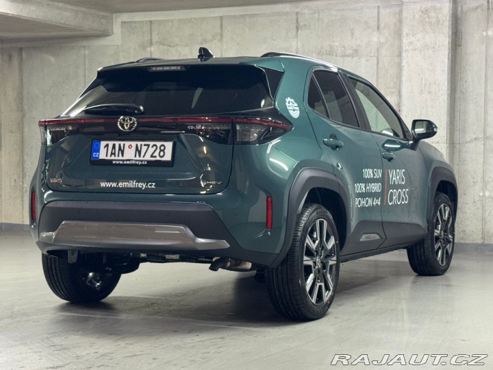 Toyota Yaris Cross 1.5,Hybrid,FWD,Executive 2026