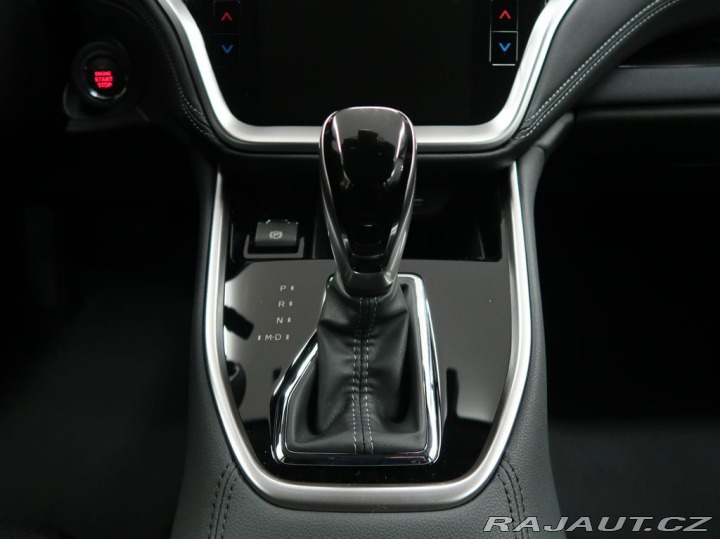 Subaru Outback 2.5i-L ES Com Poslední ša 2025