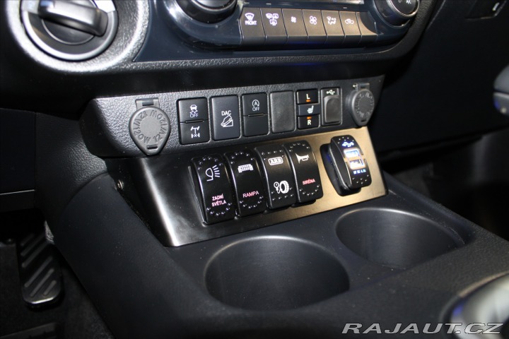 Toyota Hilux 2.8 D4-D DC Expedice/Lov 2022