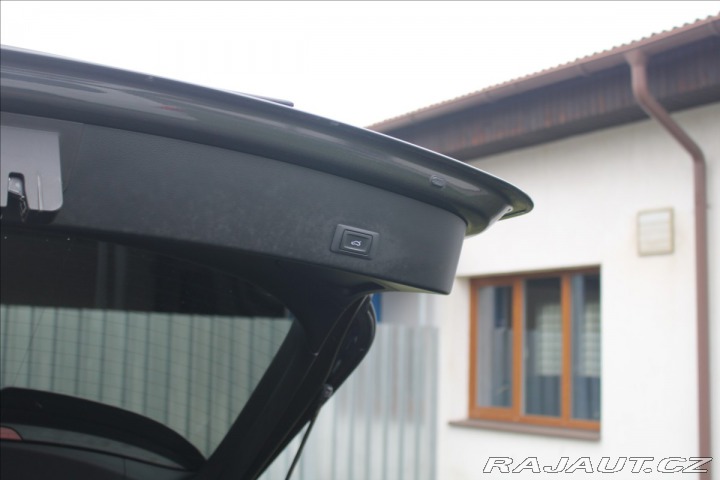 Audi A6 3,0 S-LINE FULL LED Matri 2015