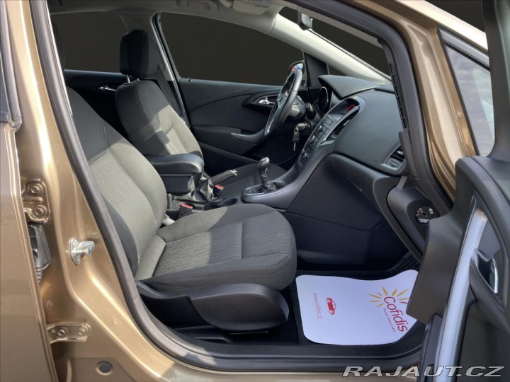 Opel Astra 1,6 16V D.Klima*PDC*Vyhř. 2014