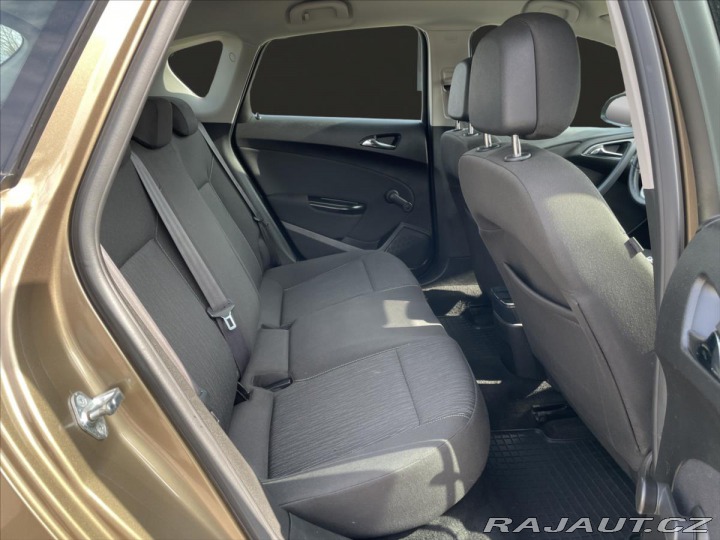 Opel Astra 1,6 16V D.Klima*PDC*Vyhř. 2014