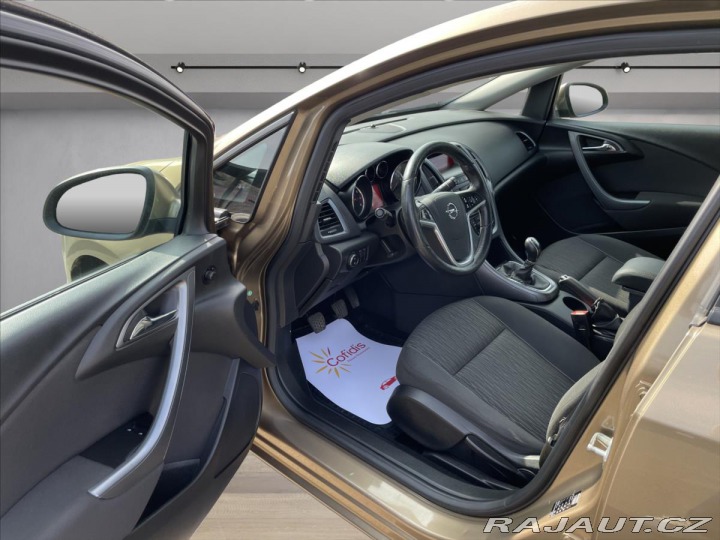 Opel Astra 1,6 16V D.Klima*PDC*Vyhř. 2014