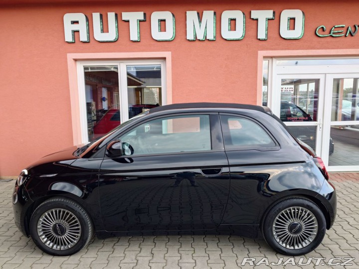 Fiat 500e Cabrio 87 kW REZERVACE 2022
