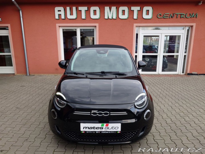Fiat 500e Cabrio 87 kW REZERVACE 2022