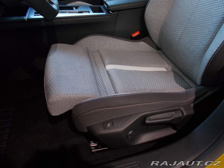 Opel Astra Nova Edition HB Hybrid 1. 2026