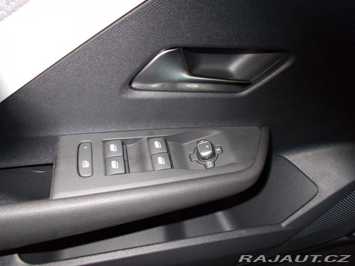 Opel Astra Nova Edition HB Hybrid 1. 2026