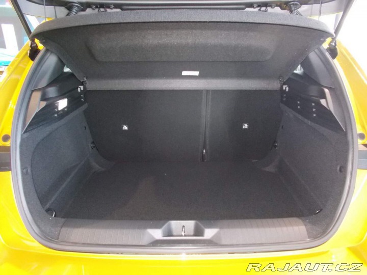 Opel Astra Nova Edition HB Hybrid 1. 2026