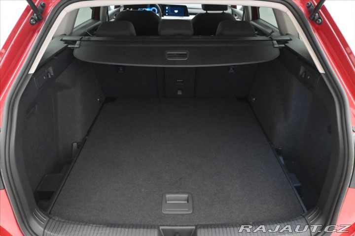 Volkswagen Golf 2,0 TDI 110kW DSG Life Zá 2023