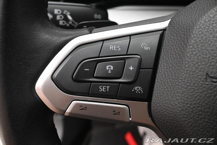 Volkswagen Golf 2,0 TDI 110kW DSG Life Zá 2023