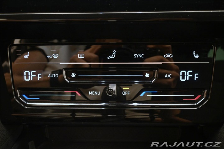 Volkswagen Passat 2,0 TDI 110kW DSG Busines 2023