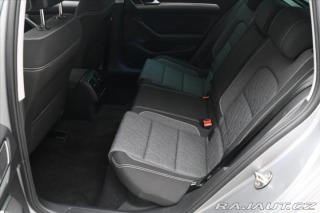 Volkswagen Passat 2,0 TDI 110kW DSG Busines 2023