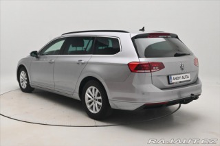 Volkswagen Passat 2,0 TDI 110kW DSG Busines 2023