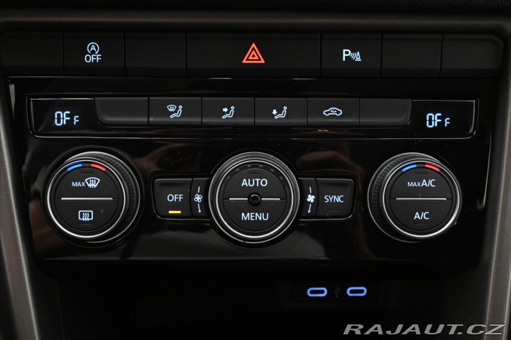 Volkswagen T-Roc 2,0 TDI 110kW Clever Navi 2021