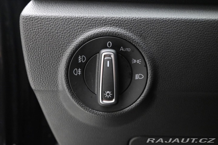 Volkswagen T-Roc 2,0 TDI 110kW Clever Navi 2021