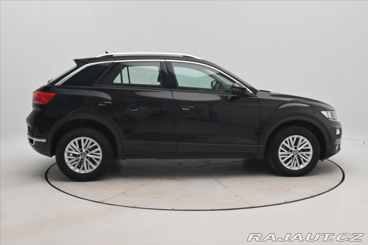 Volkswagen T-Roc 2,0 TDI 110kW Clever Navi 2021