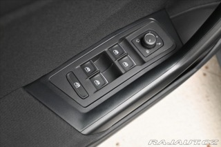 Volkswagen T-Roc 2,0 TDI 110kW Clever Navi 2021