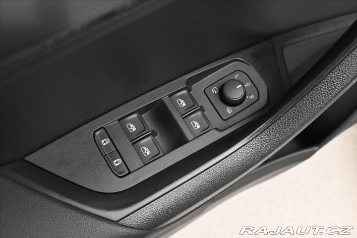 Škoda Karoq 2,0 TDI 110 kW Clever Zár 2021