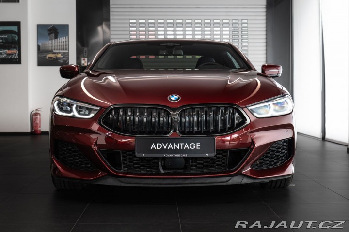 BMW M8 i xDrive Coupé Původ ČR/1 2019