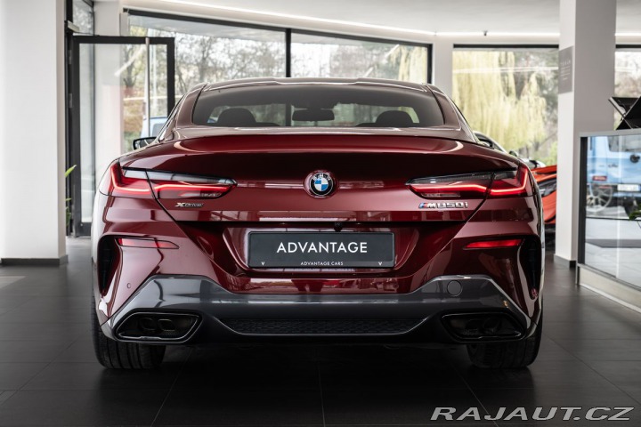 BMW M8 i xDrive Coupé Původ ČR/1 2019