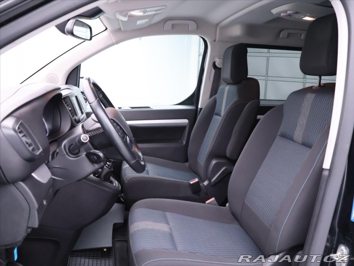 Peugeot Traveller 2,0 HDi 106kW CZ L2 8-Mís 2022