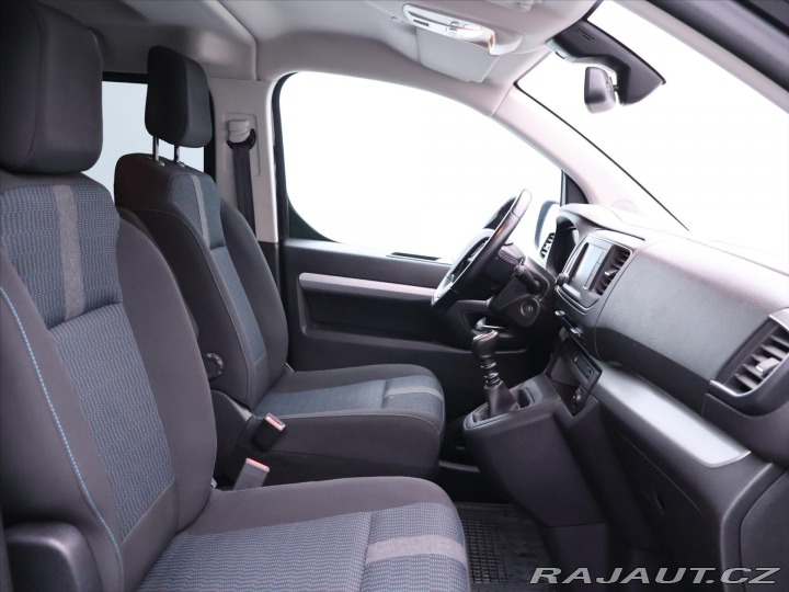 Peugeot Traveller 2,0 HDi 106kW CZ L2 8-Mís 2022