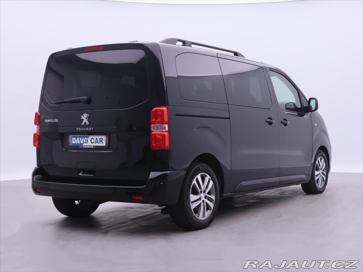 Peugeot Traveller 2,0 HDi 106kW CZ L2 8-Mís 2022