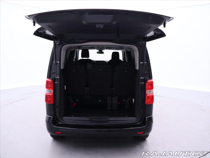Peugeot Traveller 2,0 HDi 106kW CZ L2 8-Mís 2022