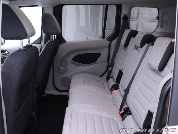 Ford Tourneo Connect 1,5 TDCI Titanium Tažné C 2019