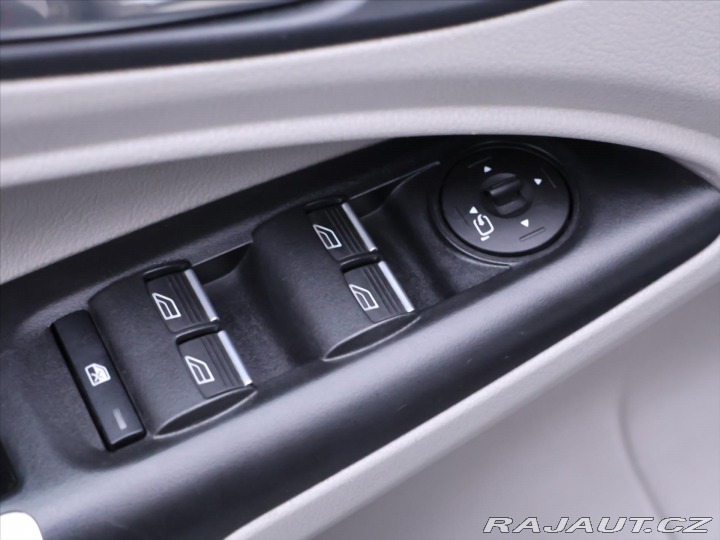 Ford Tourneo Connect 1,5 TDCI Titanium CZ Pano 2019