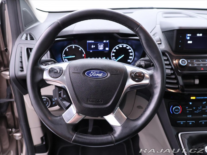 Ford Tourneo Connect 1,5 TDCI Titanium CZ Pano 2019