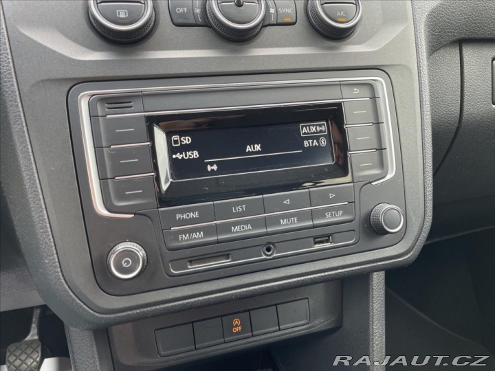 Volkswagen Caddy 2,0 TDi 5míst D.Klima*PDC 2018